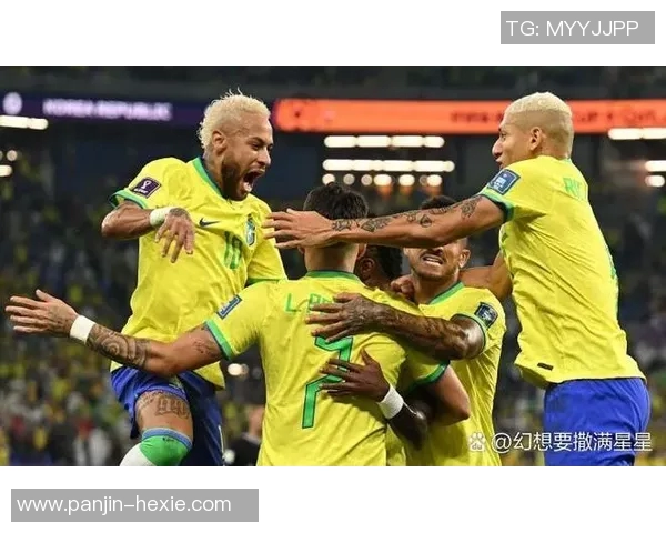 杭州足球队团队协作引发热议球迷对战术配合的不同看法与期待